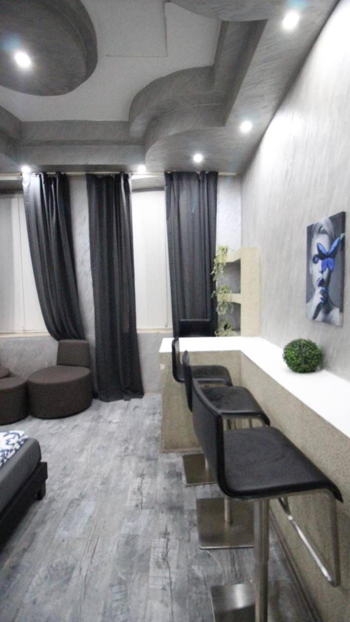Family Studio In Akh Area Wina Bagian luar foto